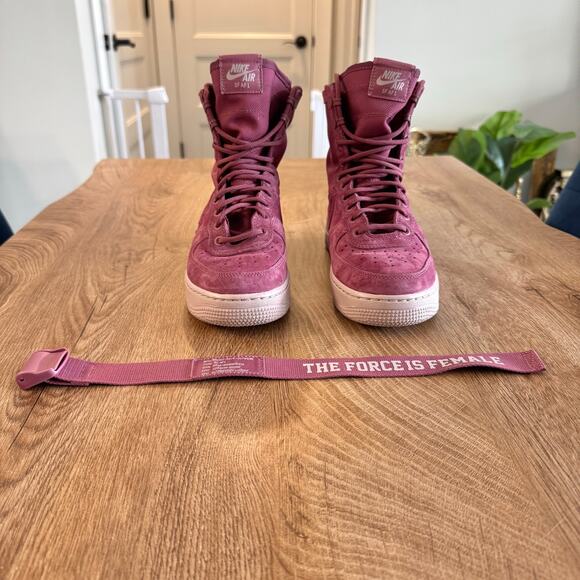 Nike | SF Air Force 1 Force is Female | Vintage Wine | AJ1700-600| Wm’s Size 6.5 - Picture 2 of 16